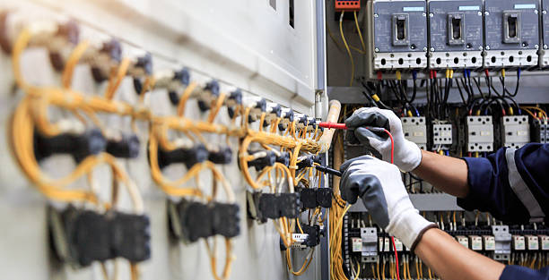 Professional Electrician technician working in Shafer, MN